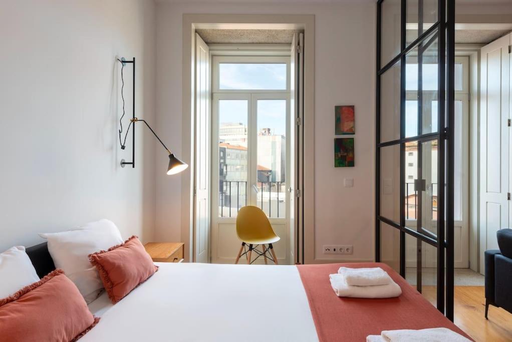 Sao Bento Bright Studio Porto Luaran gambar