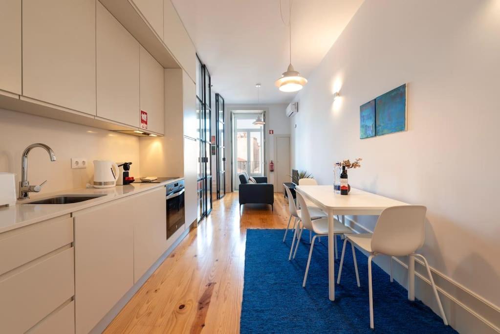 Sao Bento Bright Studio Porto Luaran gambar