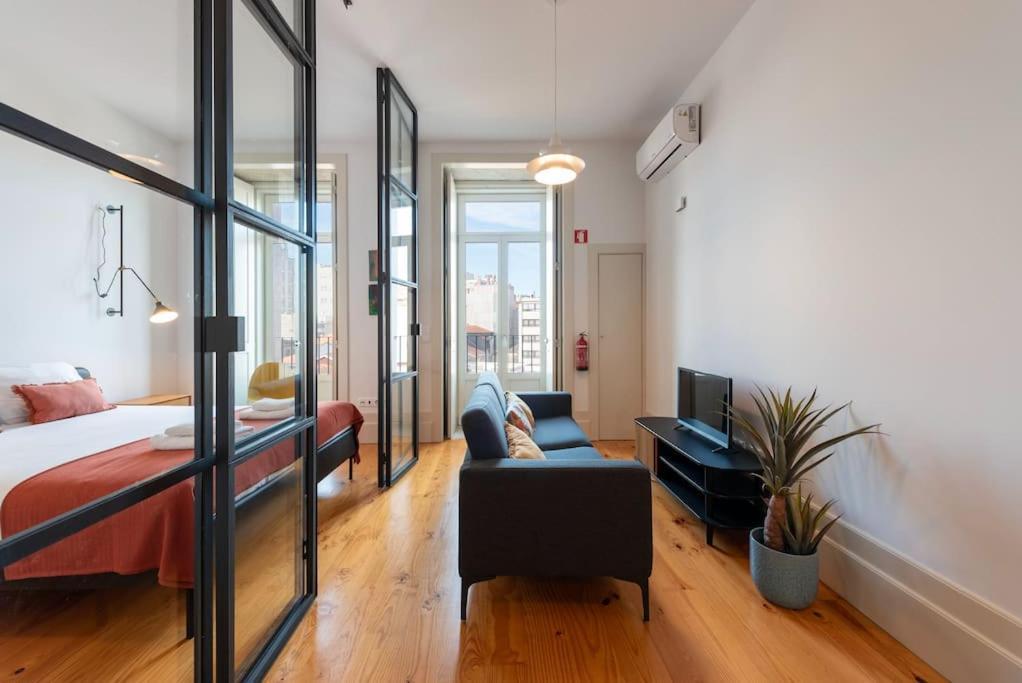 Sao Bento Bright Studio Porto Luaran gambar